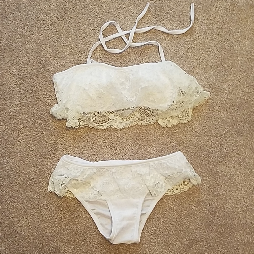 White lace detail swim suit never worn